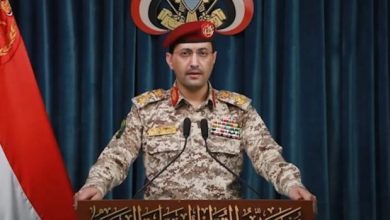 القوات المسلحة اليمنية تجبر 8 سفن سعودية على تغيير مسارها