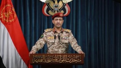 القوات المسلحة اليمنية: ضربنا "هدفاً حساساً" بمطار نجران رداً على الخروقات السعودية