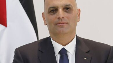 قوات الاحتلال تعتقل وزير شؤون القدس أشرف الأعور