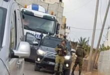 الاحتلال يخطر مواطنا بوقف العمل في مبنى قيد الإنشاء بدير بلوط