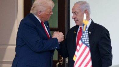 يديعوت أحرونوت: ترامب لم يكن ينوي مهاجمة إيران.. وتل أبيب باتت تتلقى قراراته عبر وسائل التواصل دون تنسيق مسبق