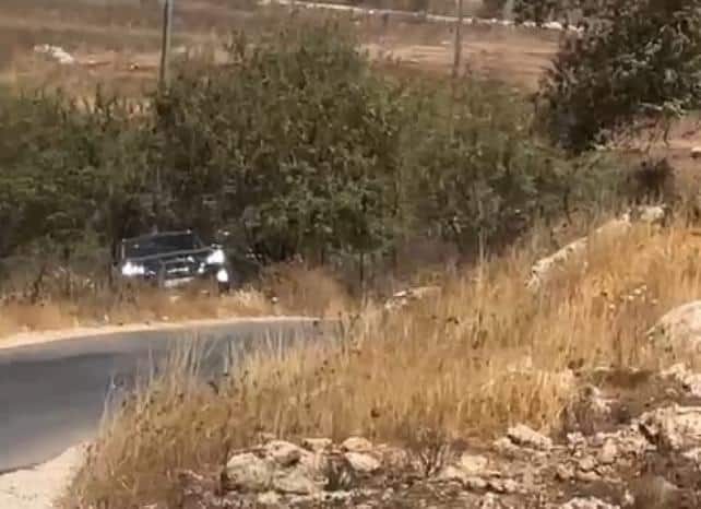 5 إصابات في هجوم للمستوطنين على مركبة بين المغير وأبو فلاح شمال شرق رام الله
