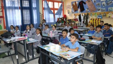 بعد الجدل المثار.. "التربية" تؤكد: مشروع التعليم بالمصادر المفتوحة لا يلغي الكتاب المدرسي ولا يعتمد التعليم عن بُعد