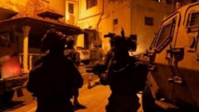 قوات الاحتلال تقتحم خلايل اللوز جنوب شرق بيت لحم قوات الاحتلال تقتحم خلايل اللوز جنوب شرق بيت لحم