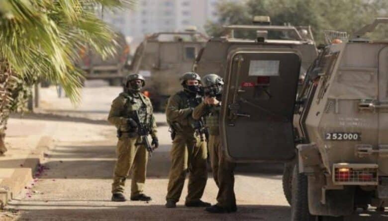 الاحتلال يقتحم مخيم شعفاط شمال القدس المحتلة