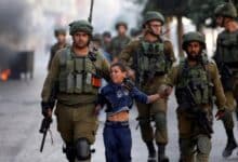 مركز فلسطين: 500 حالة اعتقال خلال أغسطس بينهم 31 قاصرًا و11 امرأة