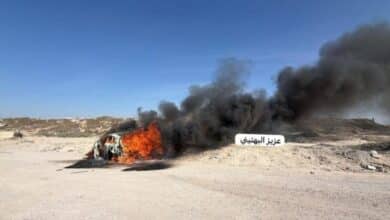 شهيد وإصابات إثر قصف الاحتلال مركبة في غزة