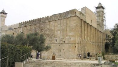 أوقاف الخليل: إعادة فتح الحرم الإبراهيمي الشريف أمام المصلين والزوار ظهر اليوم