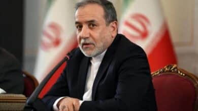 عراقجي يحذّر أمريكا واسرائيل من اختبار إيران مجدداً ويتهم نتنياهو بجرّ واشنطن إلى حرب جديدة