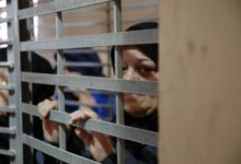 الأسيرة المريضة مها رفاعي: مرض "سكابيوس" نهش أجسادنا ونعاني جراء الإهمال الطبي في الدامون