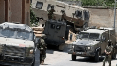 إصابة سيدة برضوض إثر اعتداء الاحتلال عليها في بيت أمر بالخليل