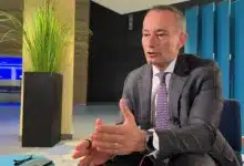 ملادينوف يطالب الاحتلال بإدخال اللجنة التكنوقراطية وقوة دولية إلى غزة عبر برنامج تجريبي في رفح
