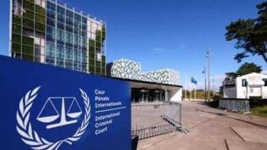 المفوضية الأوروبية تلوّح بتفعيل "قانون الحجب" لمواجهة العقوبات الأميركية على الجنائية الدولية