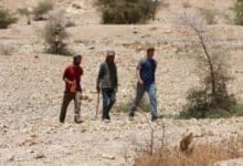 مستوطنون يقتحمون تجمع معازي جبع شمال القدس