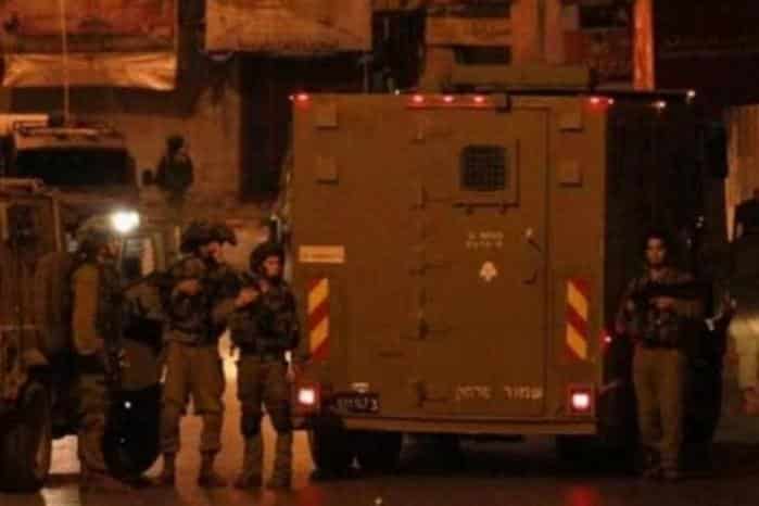 إصابة مواطن جراء اعتداء الاحتلال عليه قرب حلحول شمال الخليل