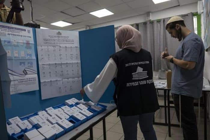 لجنة الانتخابات الإسرائيلية تقرر عدم تمديد ساعات التصويت